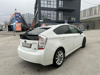 Toyota Prius foto 2