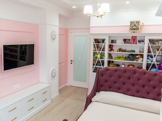 3-х комнатная квартира, 110 м², Центр, Кишинёв
