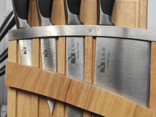 Набор ножей на деревянной  подставке  21 предмет  -580лей