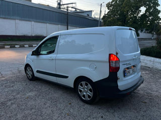 Ford Transit Curier foto 4