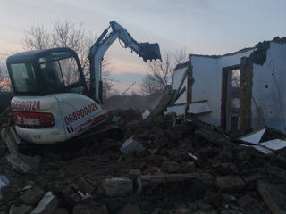 Demolari Bobcat, camioane, miniexcavator. săpăm beciuri, apeduct, canalizare, Demolarea, și Gunoi. foto 4