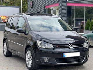 Volkswagen Touran foto 3