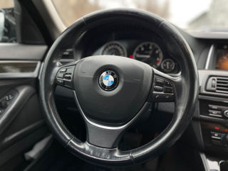 BMW 5 Series foto 12