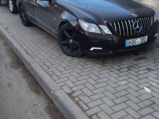 Mercedes E-Class