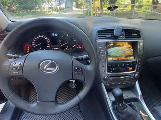 Lexus IS Series foto 6