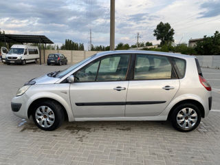 Renault Scenic foto 8