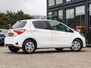 Toyota Yaris foto 2