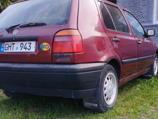 Volkswagen Golf foto 2