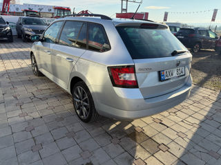 Skoda Fabia foto 4