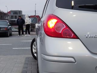 Nissan Tiida foto 10