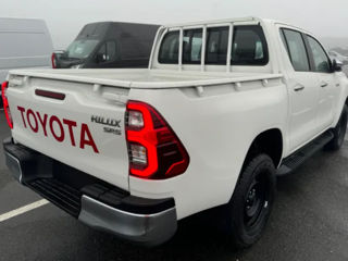 Toyota Hilux foto 3