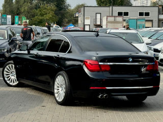 BMW 7 Series foto 4