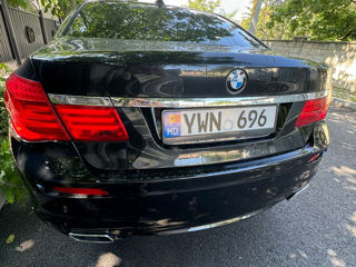 BMW 7 Series foto 6