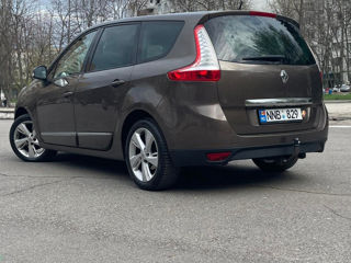 Renault Scenic foto 2