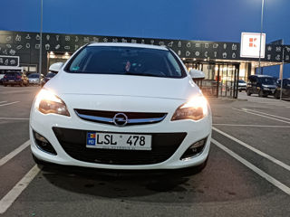 Opel Astra foto 2