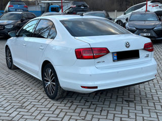 Volkswagen jetta / chirie auto / прокат авто / car rent / rent a car foto 2