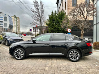 Skoda Superb foto 6