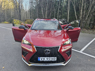 Lexus NX Series foto 2