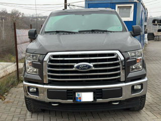 Ford F-150 foto 2