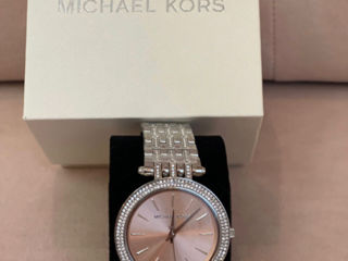 Vând urgent ceas original Michael Kors