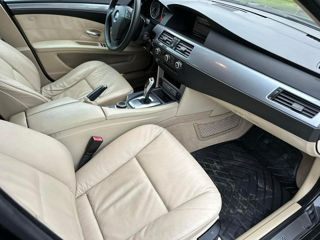 BMW 5 Series foto 9