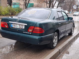 Mercedes E-Class