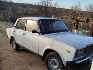 Lada / ВАЗ 2107 foto 2