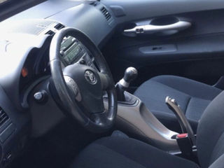 Toyota Auris foto 3