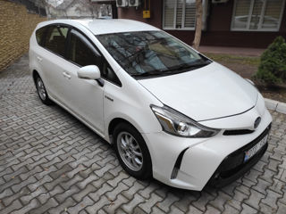 Toyota Prius + foto 3