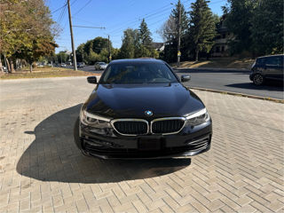 BMW 5 Series foto 1