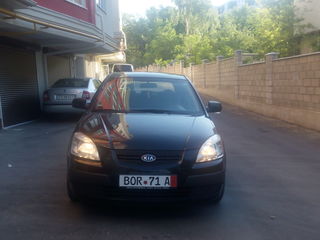 KIA Rio foto 2