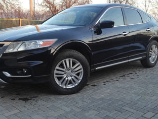 Honda Crosstour foto 2