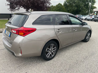 Toyota Auris foto 3