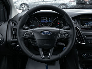 Ford Focus foto 10