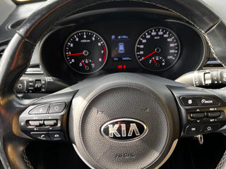 KIA Rio X-Line foto 2