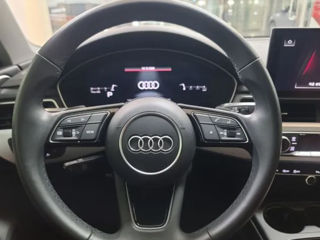 Audi A4 фото 9