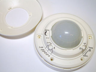 German Luxomat PD3-1C-SM 92194 senzor de mișcare a tavanului foto 4