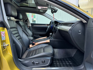 Volkswagen Arteon foto 8