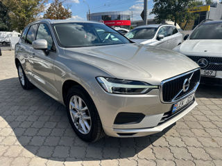 Volvo XC60 foto 1