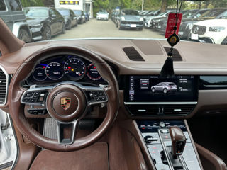 Porsche Cayenne foto 10