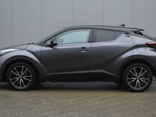 Toyota C-HR foto 3