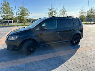 Volkswagen Touran foto 9