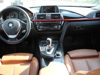 BMW 3 Series foto 8