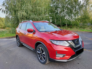 Nissan X-Trail foto 1