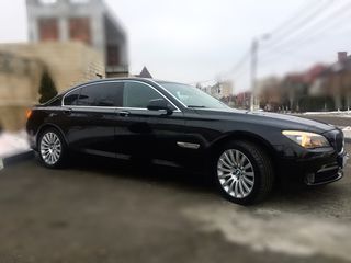 BMW 7 Series foto 2