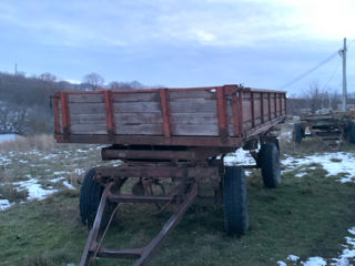 Vând tractor cu remorcă foto 5