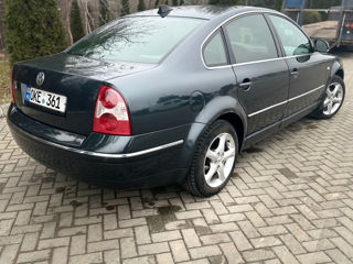 Volkswagen Passat foto 8