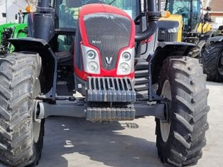 Valtra N 123 foto 2