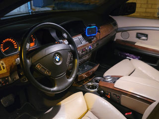 BMW 7 Series foto 6