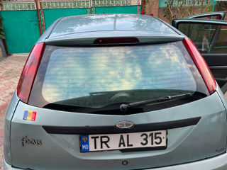 Ford Focus foto 2